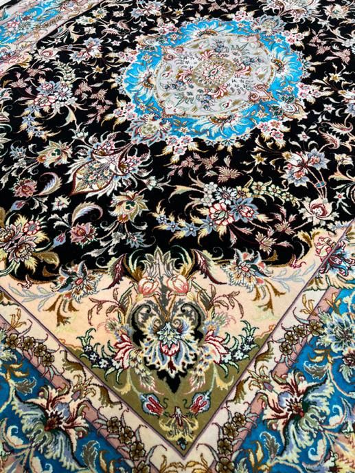 فرش ۳ متری خطیبی حاشیه ابی چله و گل ابریشم ۵۰ رج|فرش|تهران, فرمانیه|دیوار