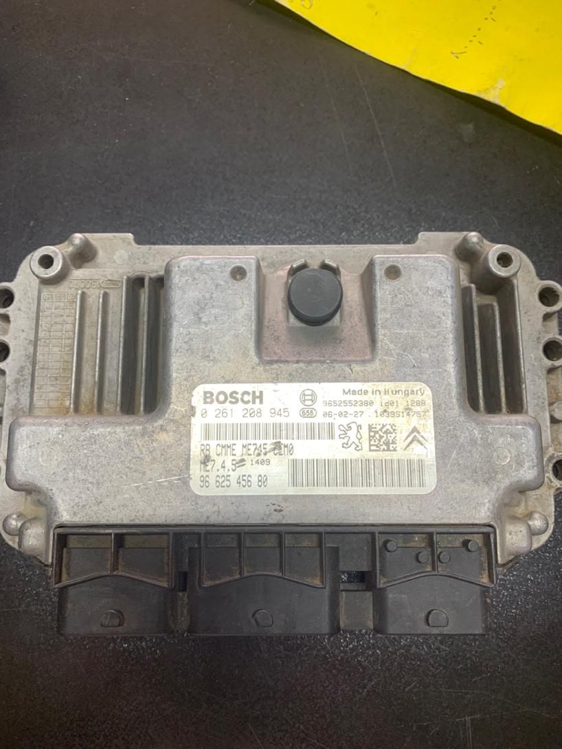 ایسیو(ecu) بوش7.4.5در حد نوو|قطعات یدکی و لوازم جانبی|کرج, شاهین‌ویلا|دیوار