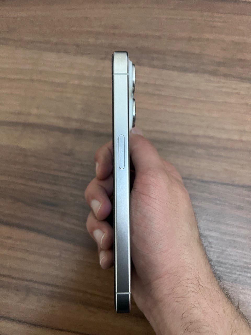 iPhone 15 pro 256 zaa|موبایل|تهران, بهارستان|دیوار