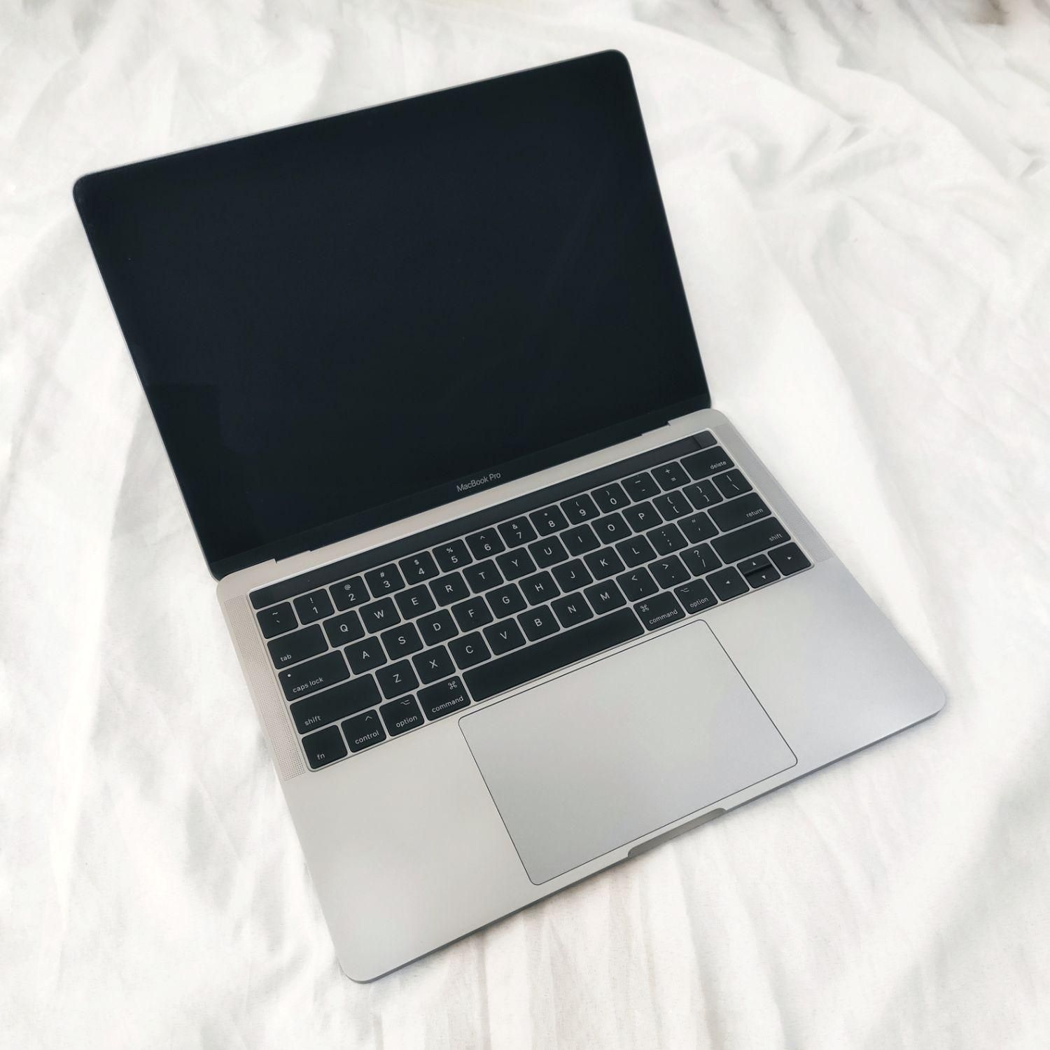 مک بوک پرو ۲۰۱۶ i7/16/256ssd مشابه آک لاکچری قوی|رایانه همراه|تهران, میدان ولیعصر|دیوار