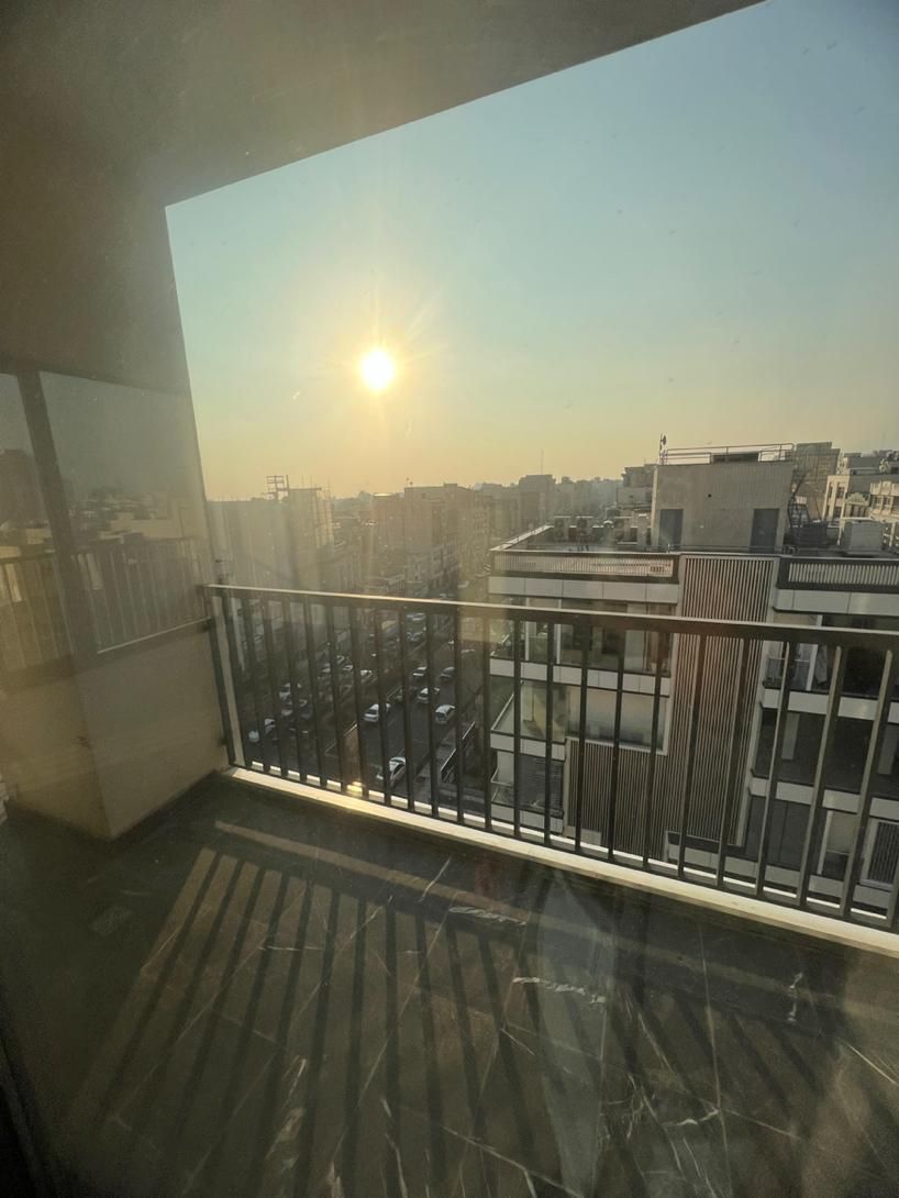 فروش پنت هاوس ۲۵۰متری// سه پارکینگ//تکواحدی|فروش آپارتمان|تهران, شهرک غرب|دیوار