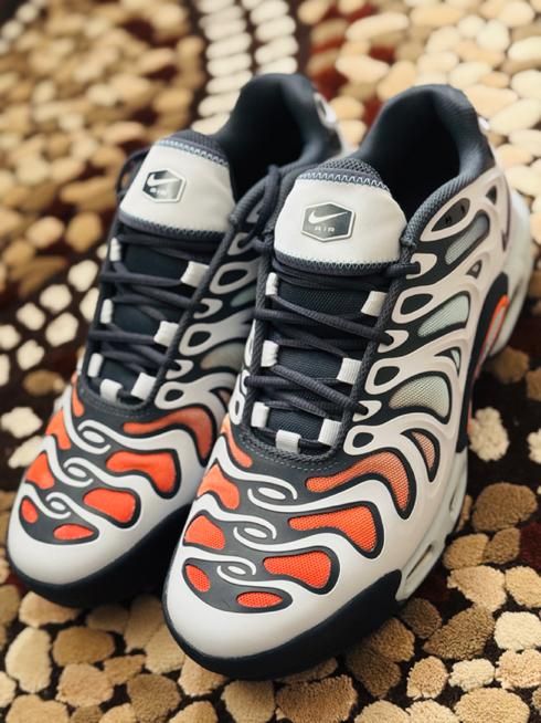 کتونی نایک اورجنال ۱۰۰درصد Nike Air Max Plus Drift|کیف، کفش، کمربند|تهران, کوثر|دیوار