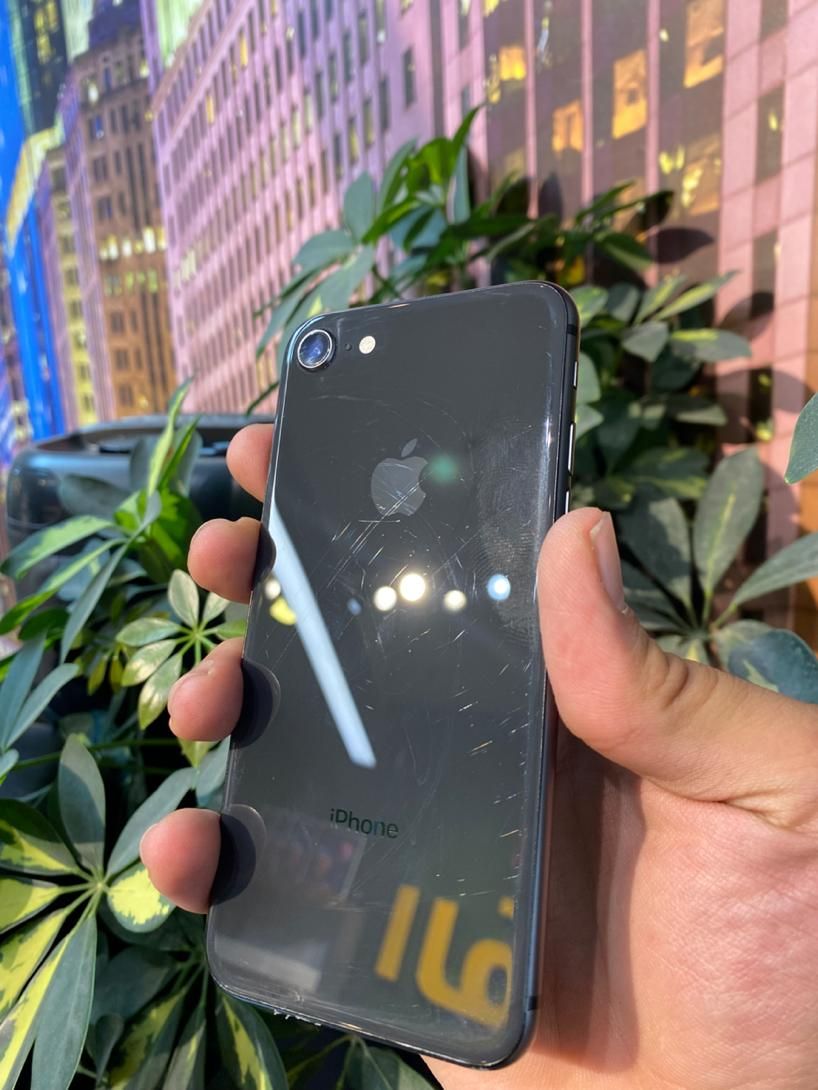 اپل iPhone 8 با حافظهٔ ۶۴ گیگابایت|موبایل|تهران, اقدسیه|دیوار