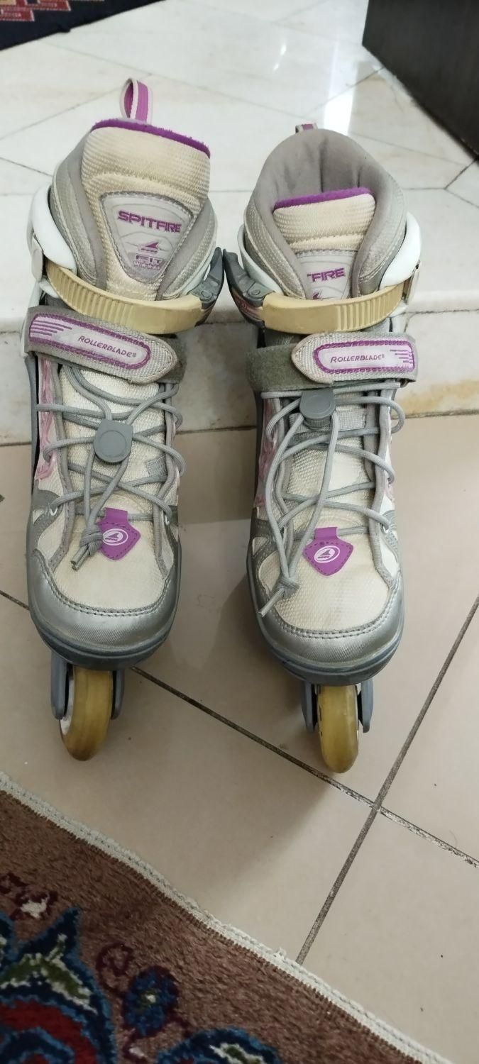 اسکیت کفشی ROLLERBLADES SPITFIRE|دوچرخه، اسکیت، اسکوتر|تهران, منیریه|دیوار