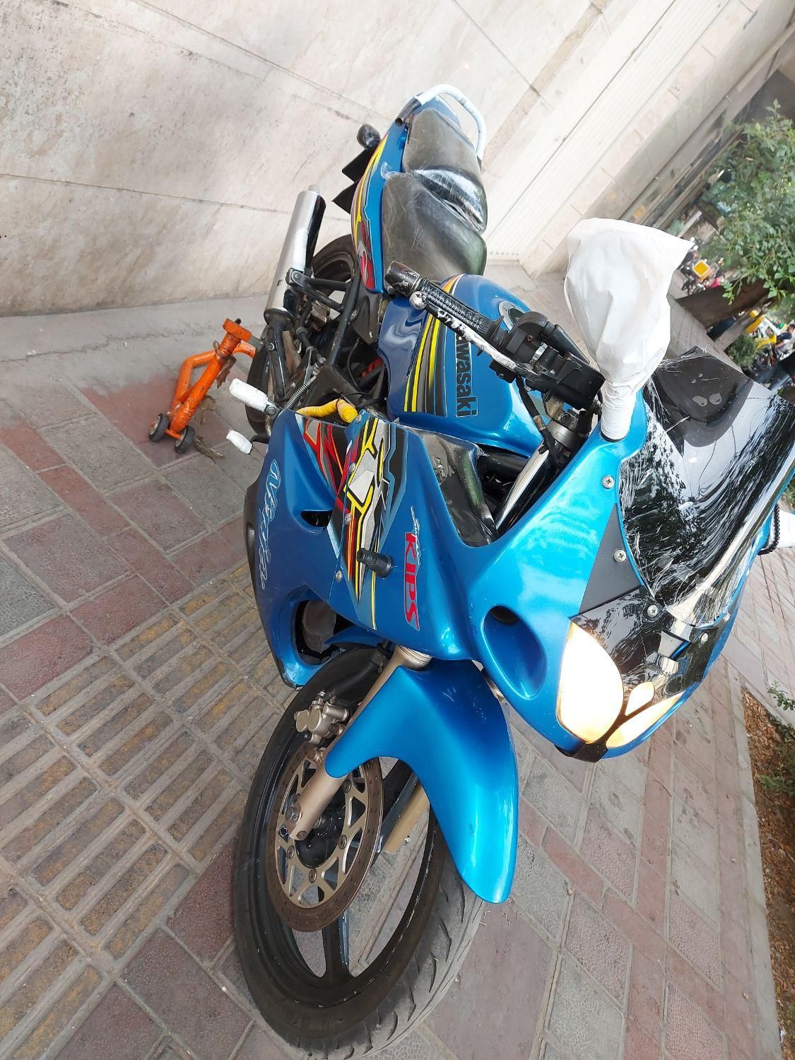 موتور zx 150|موتورسیکلت|تهران, مهرآباد جنوبی|دیوار