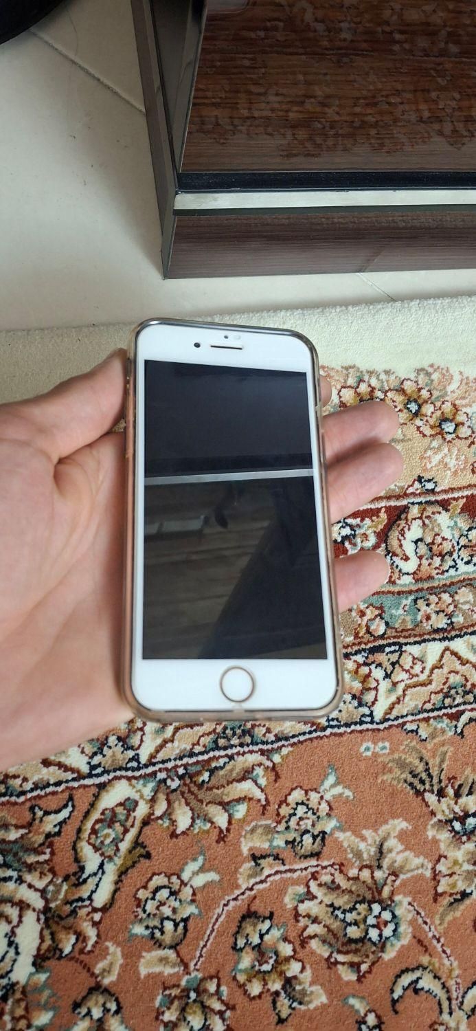 اپل iPhone 8 با حافظهٔ ۲۵۶ گیگابایت|موبایل|تهران, ائمه اطهار|دیوار