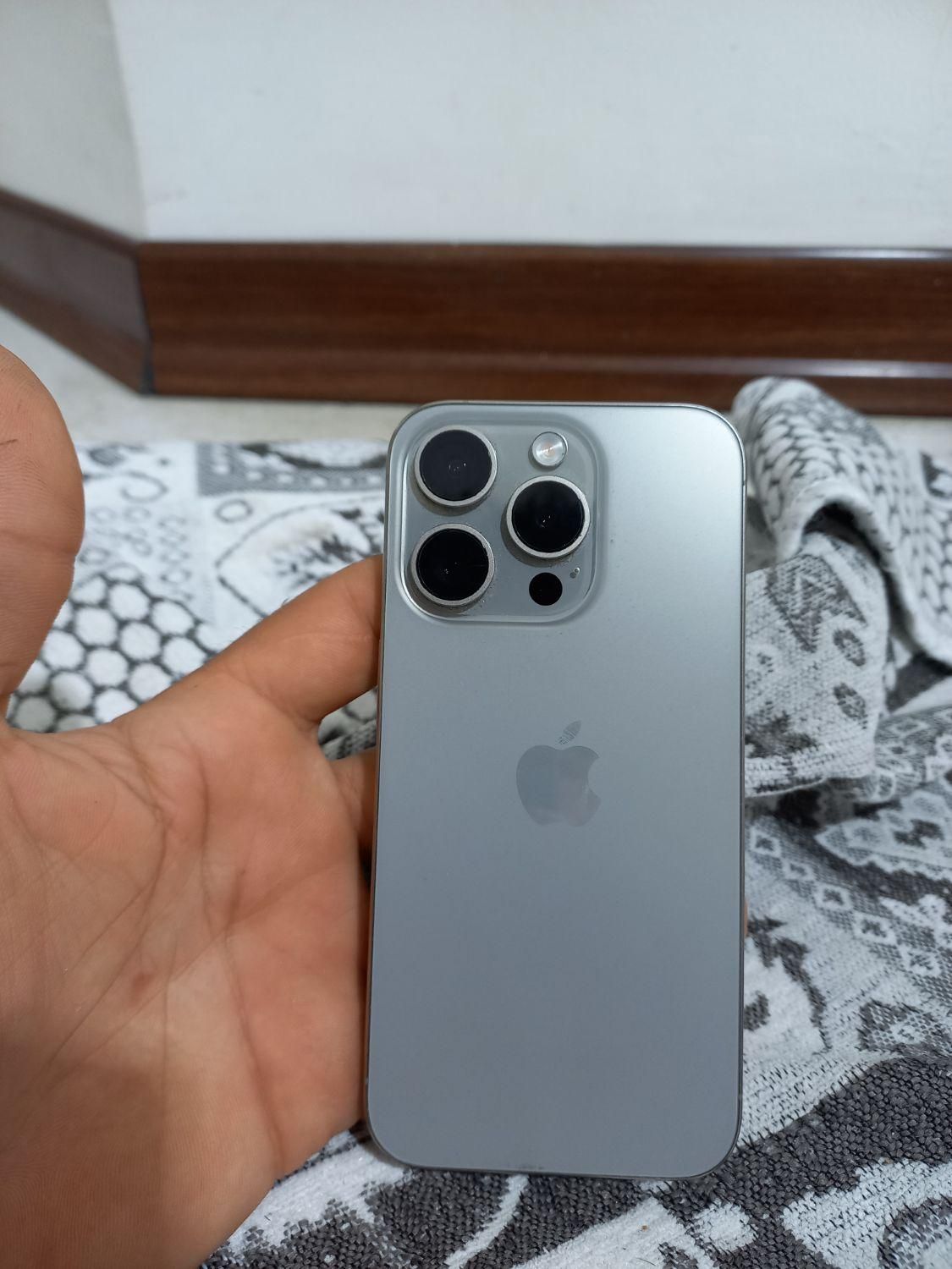 اپل iPhone 15 Pro با حافظهٔ ۲۵۶ گیگابایت|موبایل|تهران, شهرک مسلمین|دیوار