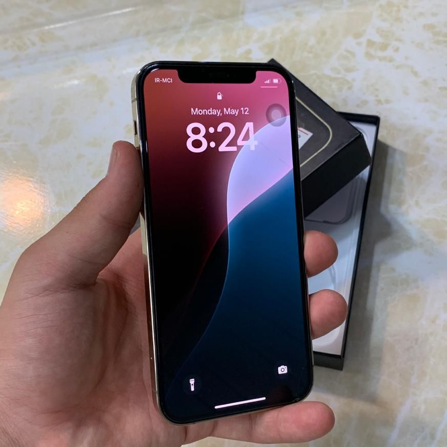 گوشی موبایل آیفونiphone 12 pro طلایی حافظه 256 گیگ|موبایل|تهران, میدان انقلاب|دیوار