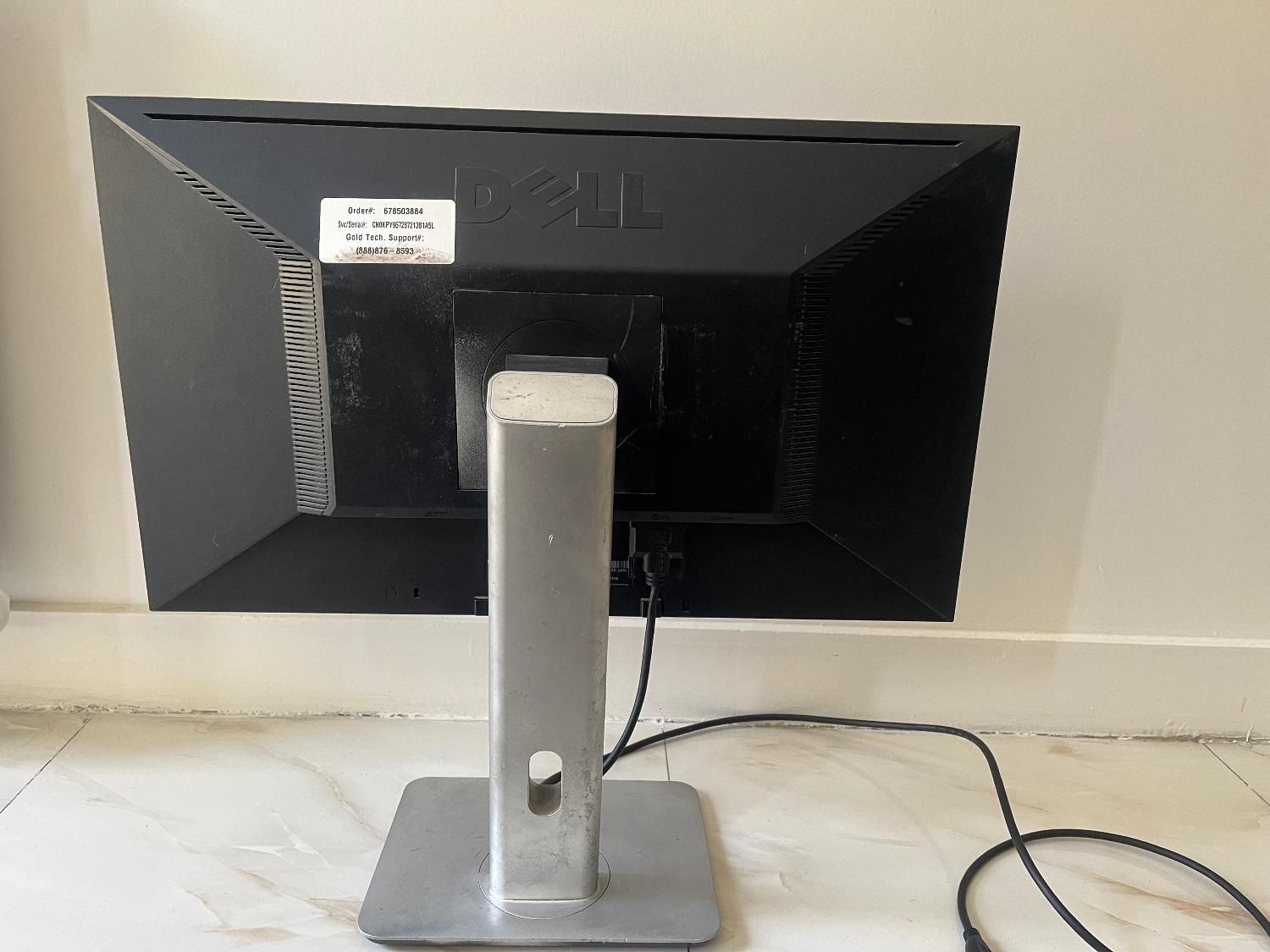 مانیتور ۲۲ اینچ آمریکایی برند Dell|رایانه رومیزی|تهران, نیلوفر|دیوار