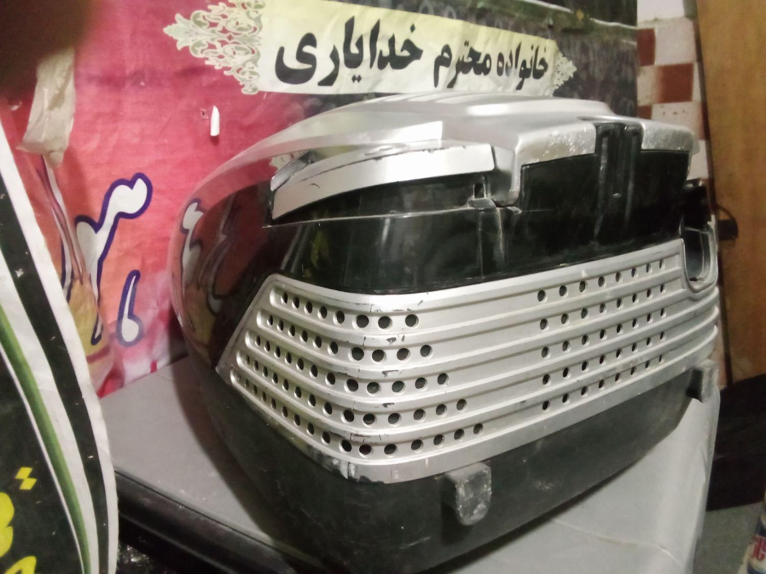 دوعددجاروبرقی یکی بوش یکی سامسونگ سالم|جاروبرقی، جارو شارژی، بخارشو|رباط‌کریم, |دیوار