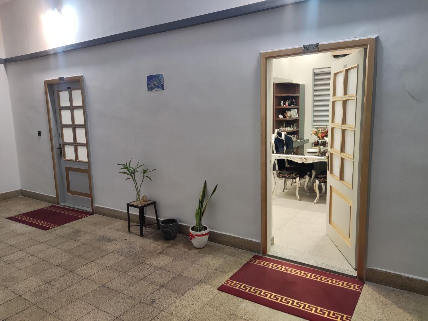 فروش دو واحد۲۵متری با سند تک برگ  و۱۳۰متر انباری|فروش دفتر کار، اتاق اداری، مطب|تهران, سنگلج|دیوار