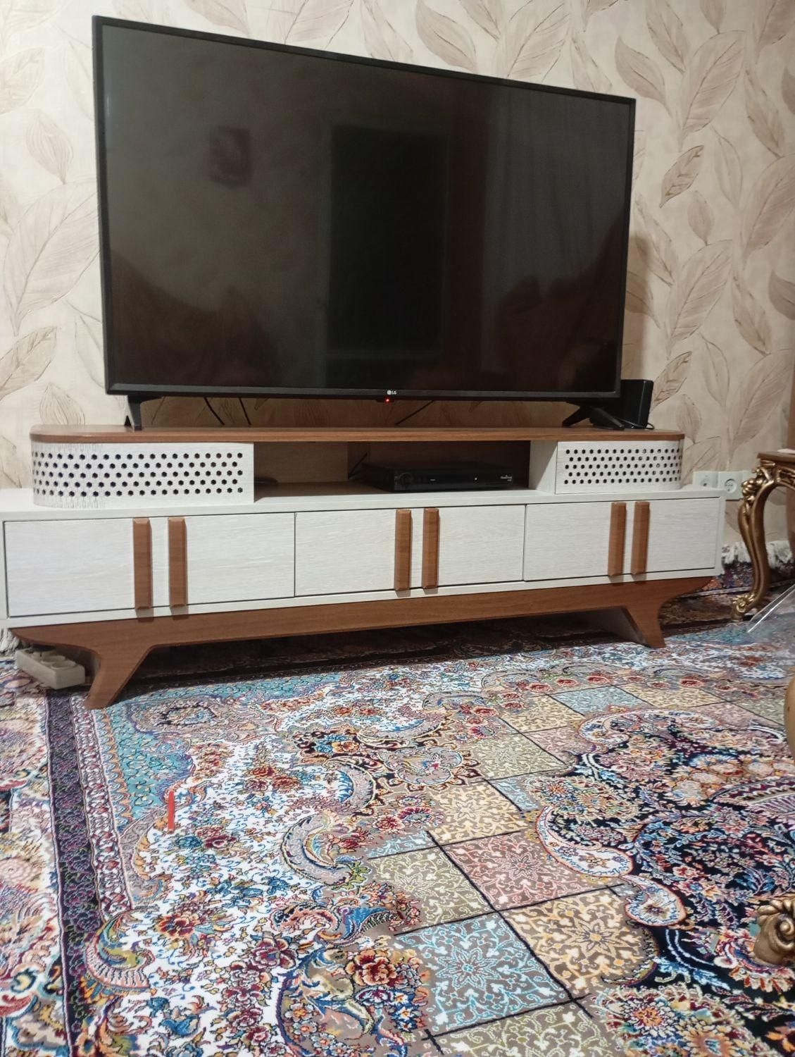 میز تلویزیون چوبی|مبلمان خانگی و میز عسلی|تهران, جوانمرد قصاب|دیوار