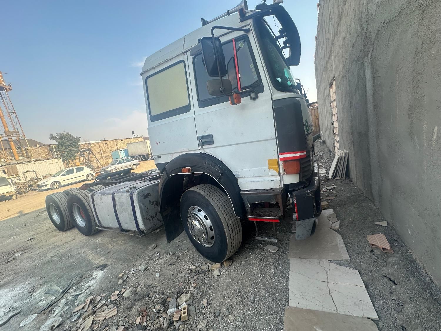 اویکو ۳۳۰|خودرو سنگین|پردیس, |دیوار
