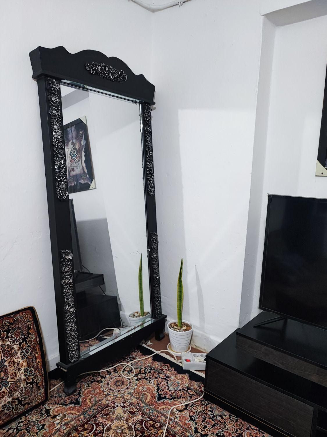 آینه بزرگ قدی|آینه|کنارک, |دیوار