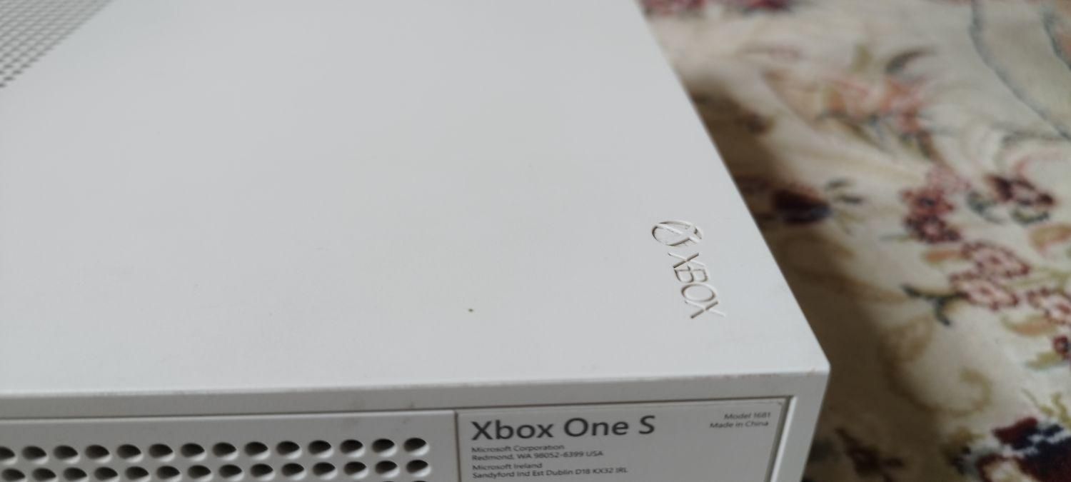 Xbox one s یک ترا دیسک خور|کنسول، بازی ویدئویی و آنلاین|تهران, جنت‌آباد جنوبی|دیوار