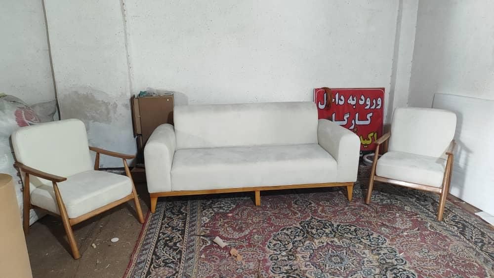 رویه کوب مبل|استخدام صنعتی، فنی، مهندسی|شیراز, ده پیاله|دیوار