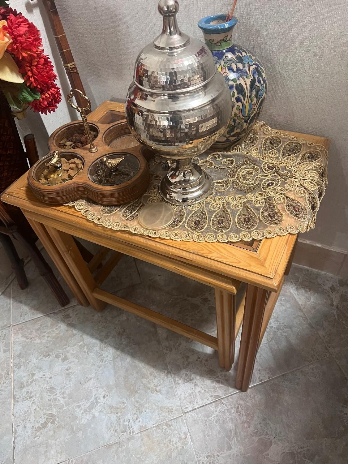 مبلمان استیل چوب گردو اصل|مبلمان خانگی و میز عسلی|تهران, صاحب الزمان|دیوار