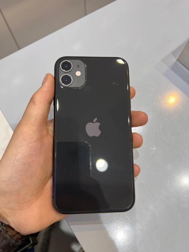 اپل iPhone 11 ۱۲۸ گیگابایت|موبایل|تهران, صادقیه|دیوار