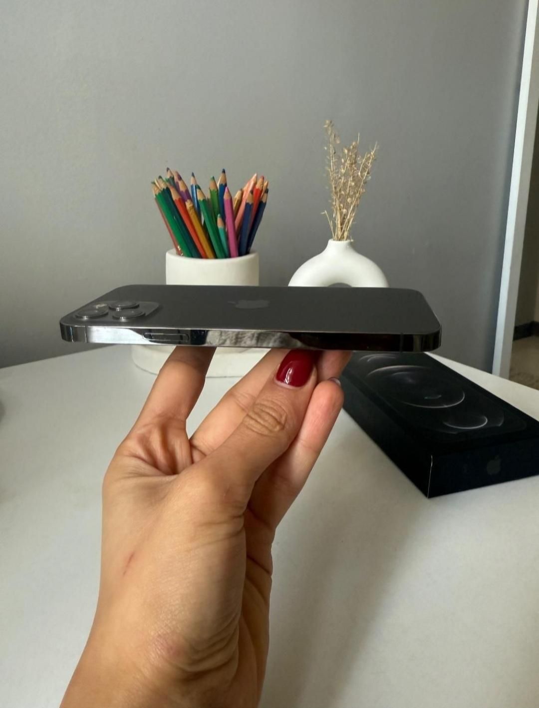 اپل iPhone 12 Pro با حافظهٔ ۲۵۶ گیگابایت|موبایل|تهران, افسریه|دیوار
