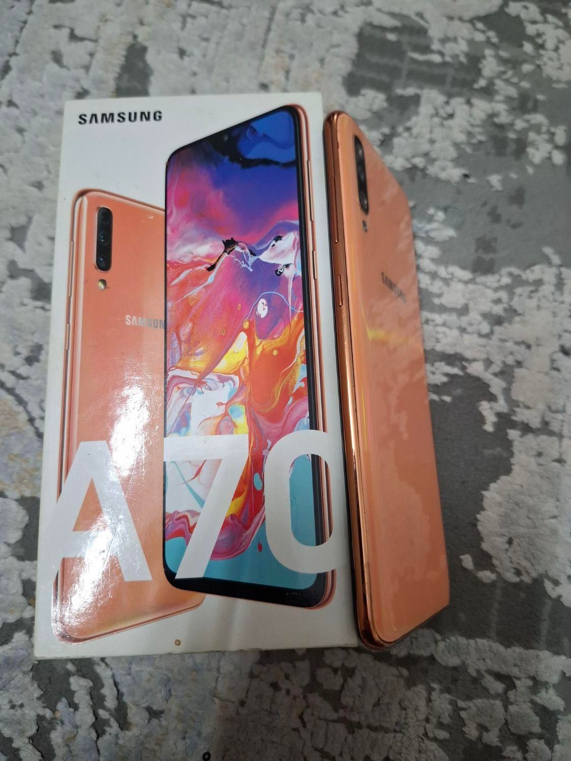 سامسونگ Galaxy A70 ۱۲۸ گیگابایت|موبایل|تهران, اوقاف|دیوار