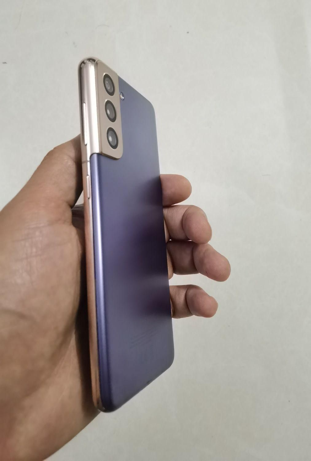 سامسونگ Galaxy S21 5G با حافظهٔ ۱۲۸ گیگابایت|موبایل|اصفهان, ملک‌شهر|دیوار