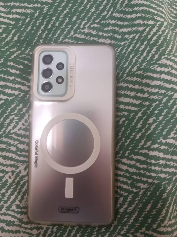 گوشی Galaxy A52s با حافظه ۱۲۸سالم فروش فوری|موبایل|تهران, دولت‌آباد|دیوار