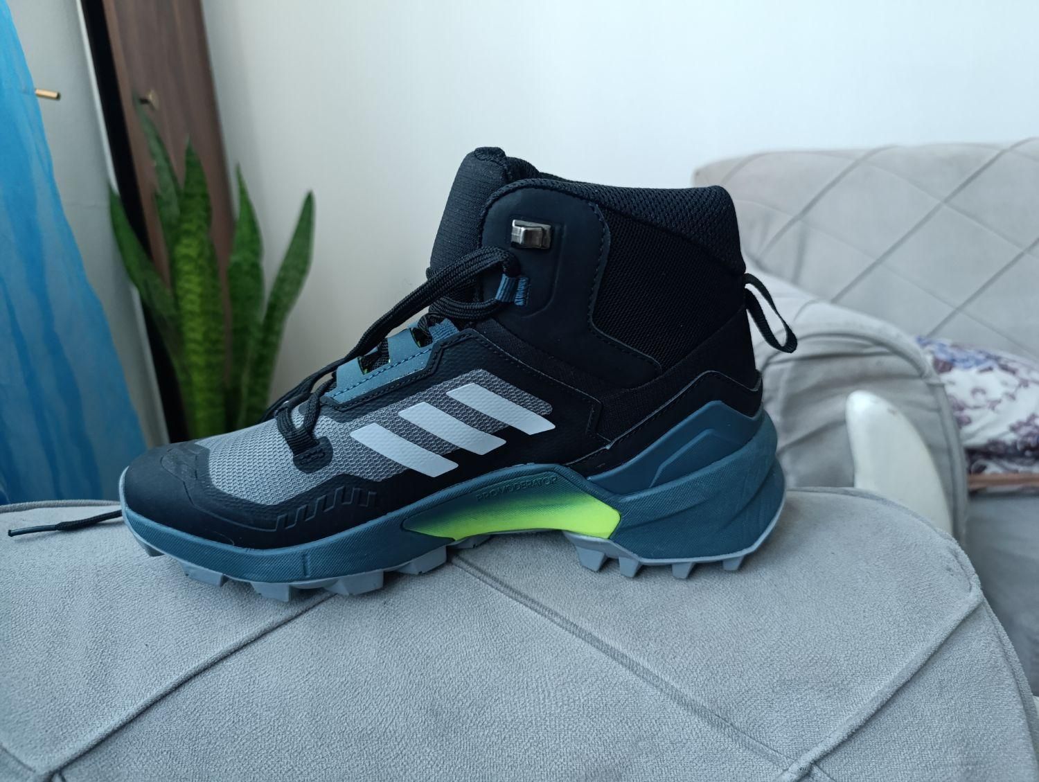 کتونی آدیداسadidasمدلterrex.اورجینال.سایز42و43|کیف، کفش، کمربند|تهران, یوسف‌آباد|دیوار