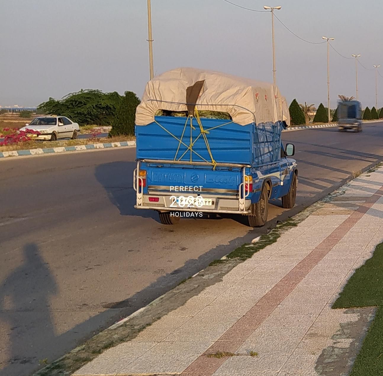 وانت نیسان|خودرو سواری و وانت|سمیرم, |دیوار