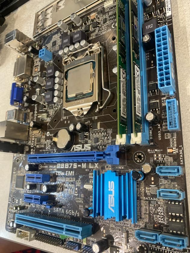 باندل کامل سیستم با مادربرد ASUS و Cpui3 رم ۸ گیگ.|قطعات و لوازم جانبی رایانه|تهران, مرزداران|دیوار