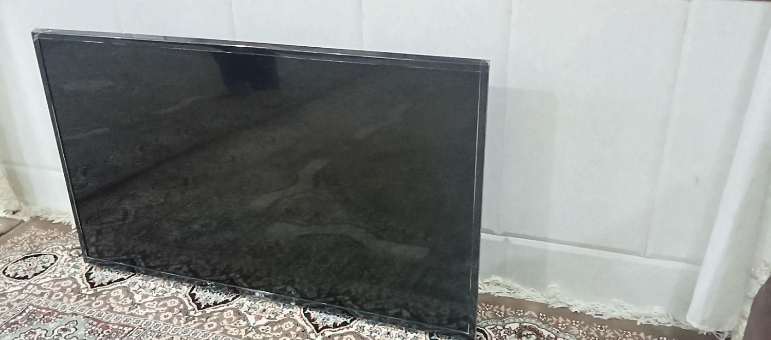 تلویزیون LG|تلویزیون و پروژکتور|اردکان, |دیوار