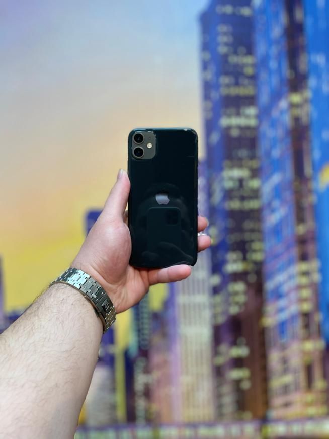 iPhone 11 با حافظهٔ ۱۲۸ گیگابایت کارکرده مشکی|موبایل|تهران, اقدسیه|دیوار