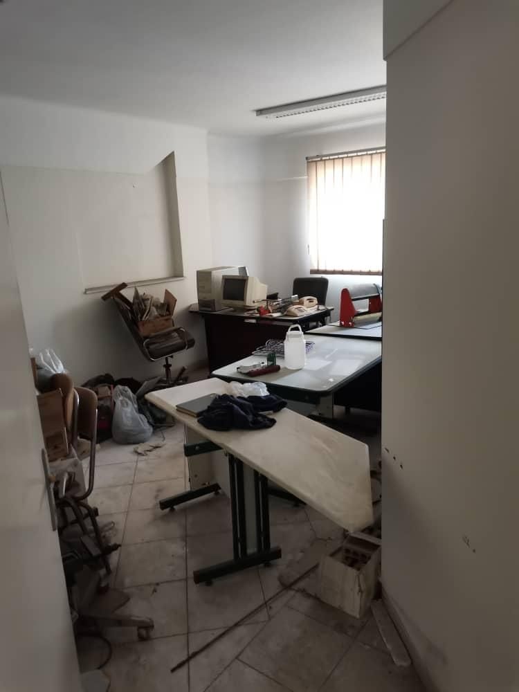 ۲۵۰ متر در دو واحد مجاور ، سند اداری ، فردوسی|فروش دفتر کار، اتاق اداری، مطب|تهران, فردوسی|دیوار