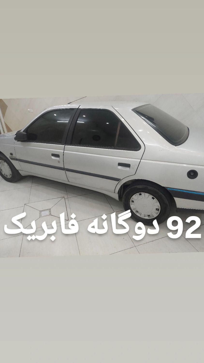 پژو 405 دوگانه فابریک جی ال ایکس (GLX)، مدل ۱۳۹۲|خودرو سواری و وانت|قم, امام|دیوار