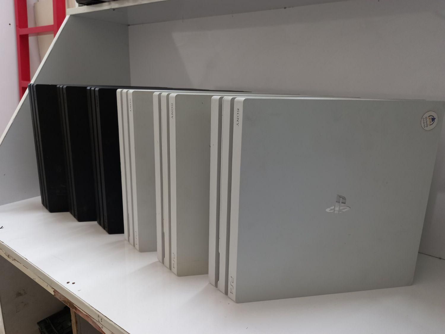 ps4 پرو+ بازی رایگان|کنسول، بازی ویدئویی و آنلاین|تهران, نواب|دیوار