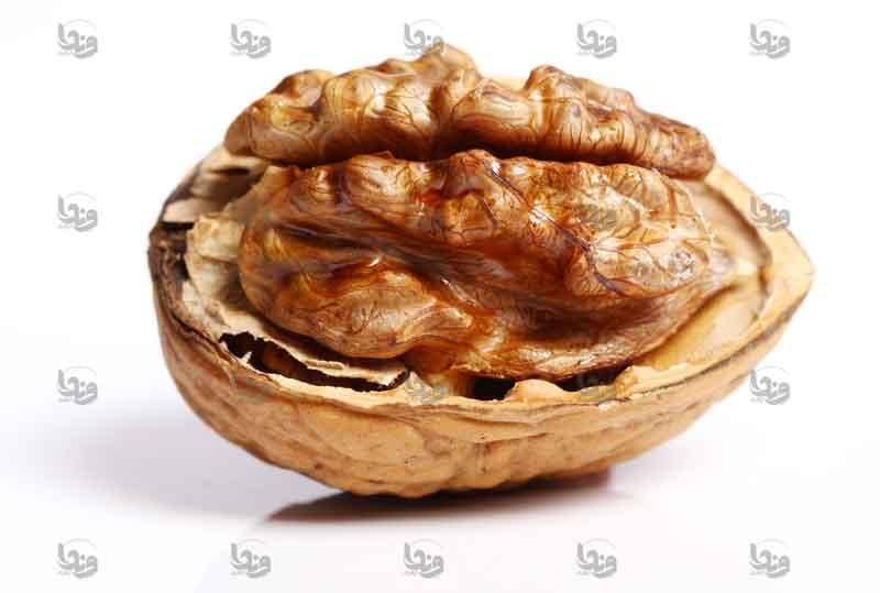 گردو با پوست با پیک رایگان|خوردنی و آشامیدنی|تهران, نجات اللهی|دیوار