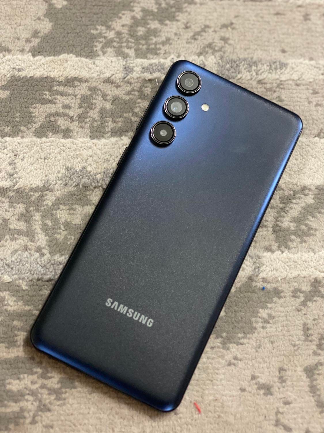 فروش ۲۵۶ گیگ . Galaxy M55 . در حد آکبند|موبایل|اصفهان, رزمندگان|دیوار