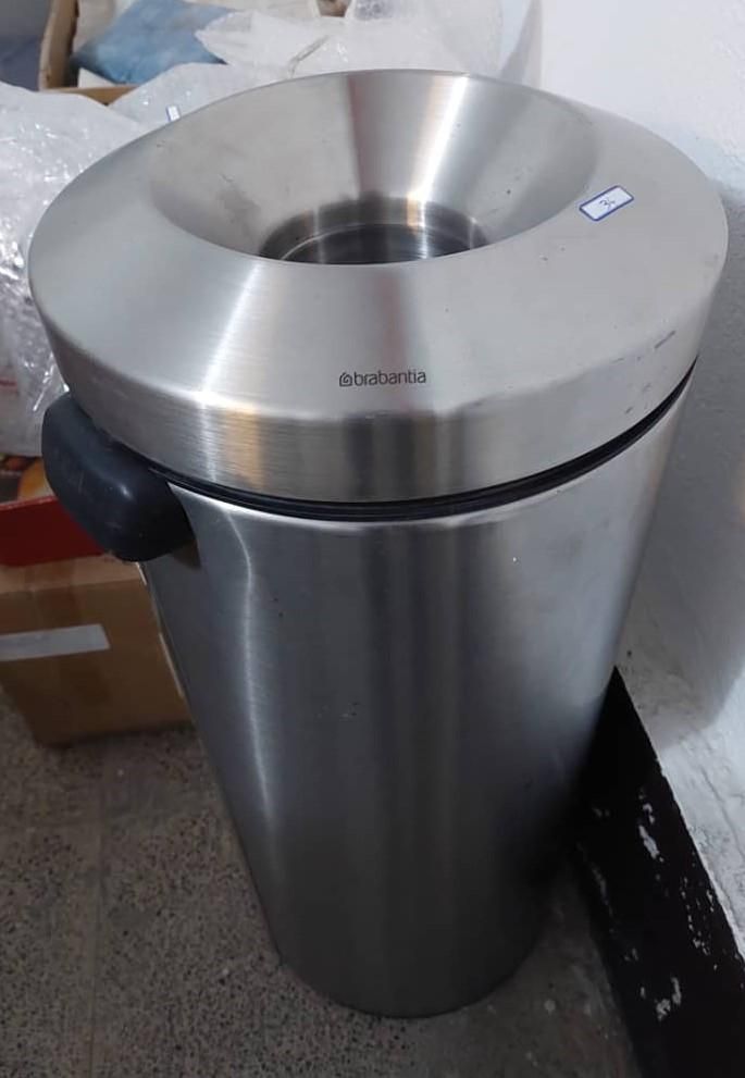 سطل زباله برابانتیا هلند Brabantia|کافی‌شاپ و رستوران|تهران, شهرآرا|دیوار