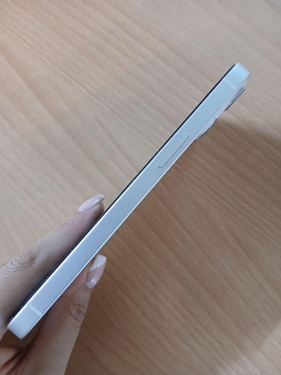 گوشی iphone 13با حافظه ۱۲۸|موبایل|اصفهان, آبشار|دیوار