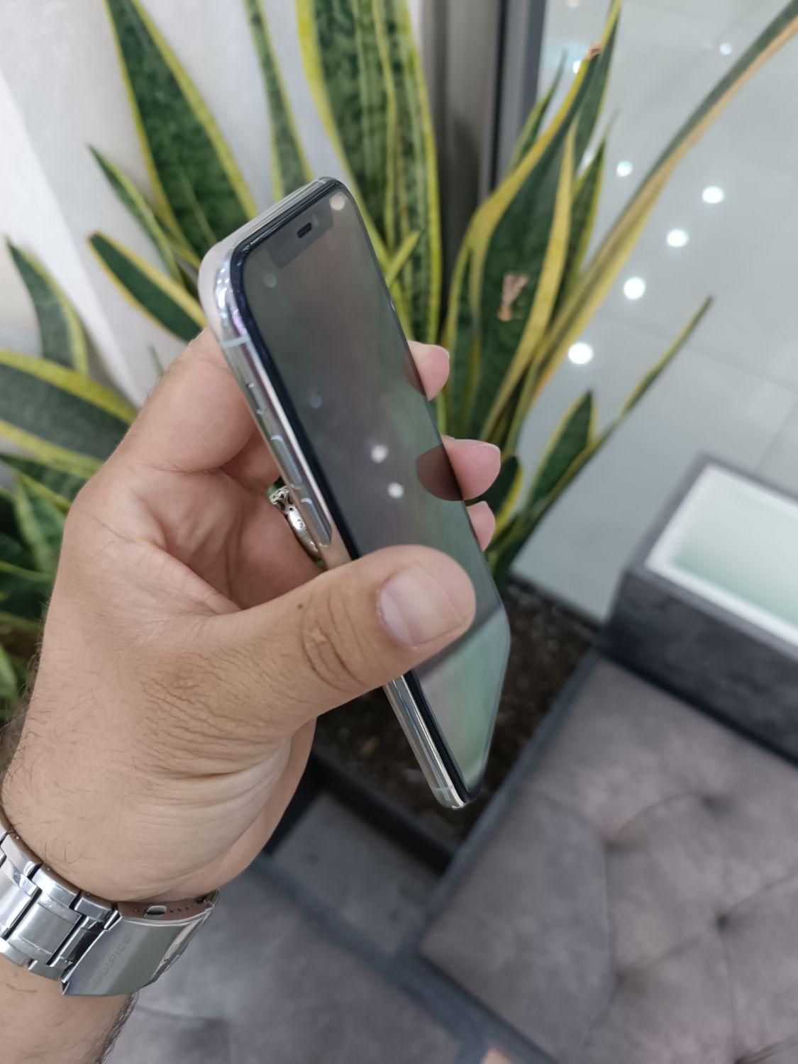 اپل آیفونiPhone 11پرواین همونه که چند وقته دنبالشی|موبایل|اصفهان, احمدآباد|دیوار