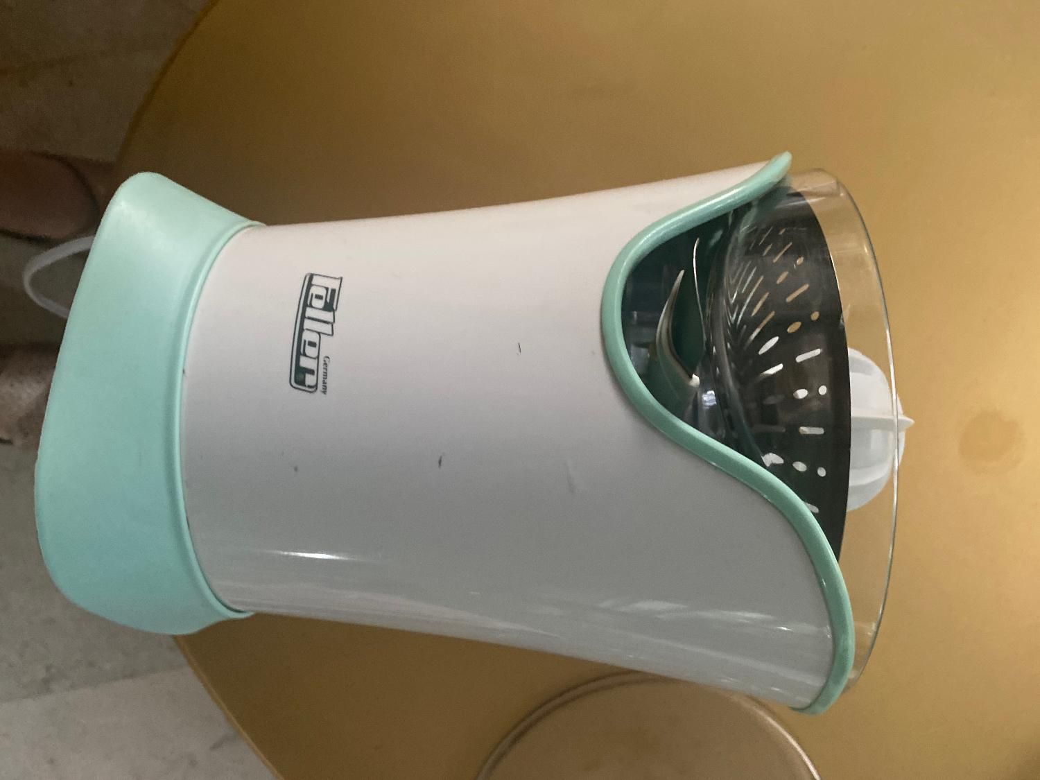 آب‌مرکبات‌گیری Feller مدل CS 199 W|آبمیوه‌گیر و آب‌مرکبات‌گیر|تهران, الهیه|دیوار