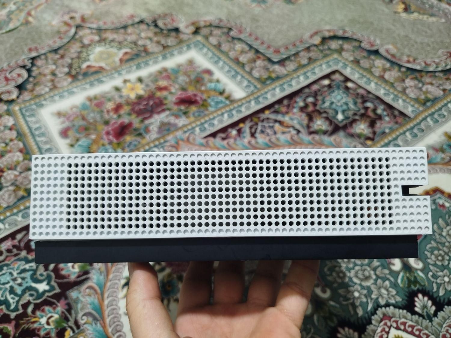 xbox one s 1tr دیسک خور|کنسول، بازی ویدئویی و آنلاین|تهران, استاد معین|دیوار