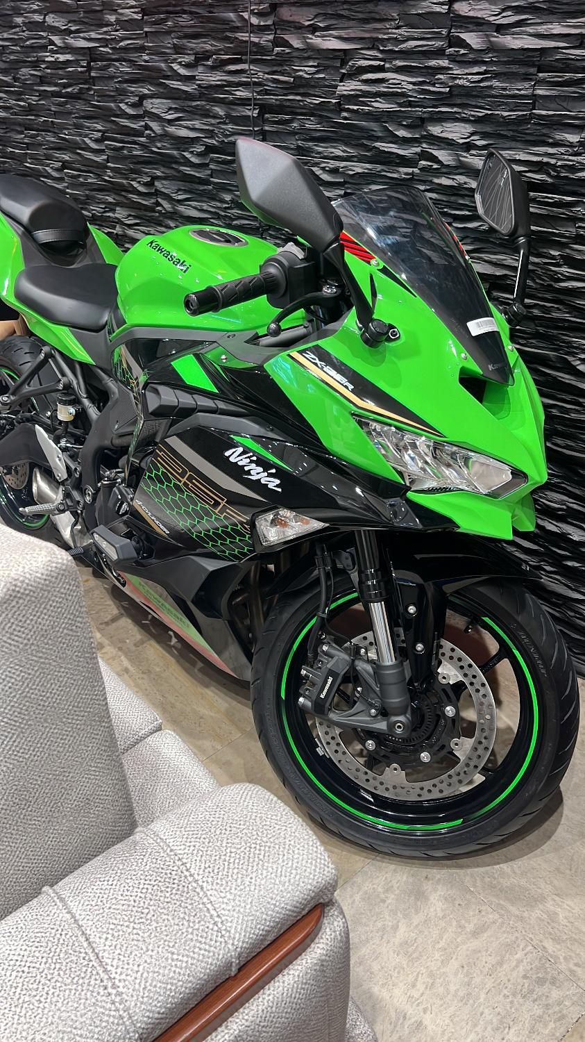 کاوازاکی نینجا ۲۵۰ صفر zx25r چهار سیلندر|موتورسیکلت|تهران, یافت‌آباد|دیوار