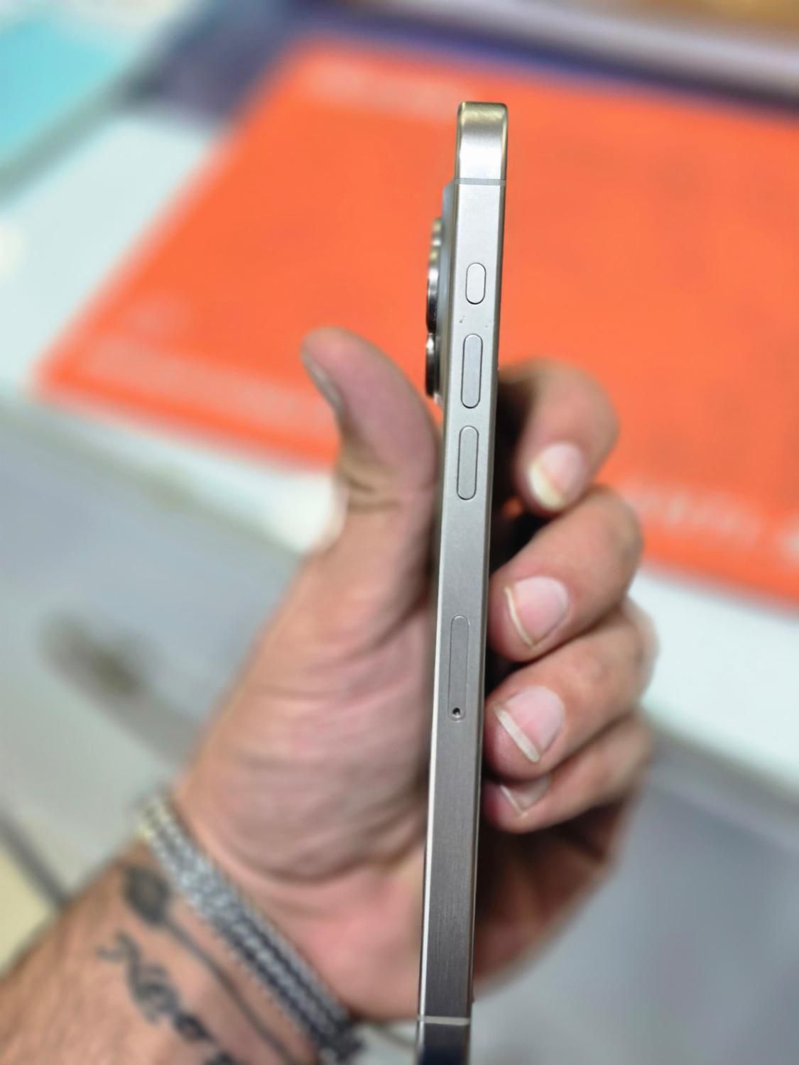 اپل iPhone 15 Pro Max با حافظهٔ ۲۵۶ گیگابایت|موبایل|دماوند, |دیوار