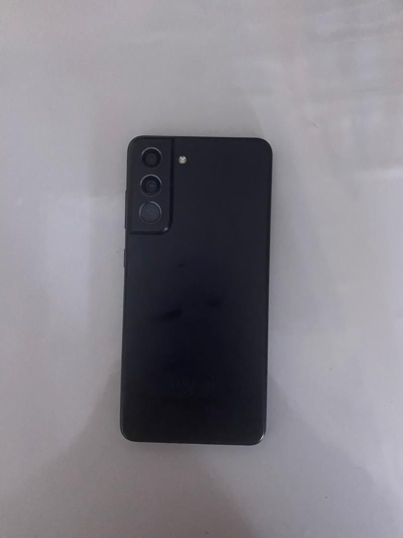 سامسونگ گلکسی S21 fe 5G با حافظهٔ ۲۵۶ گیگابایت|موبایل|تهران, دریان‌نو|دیوار