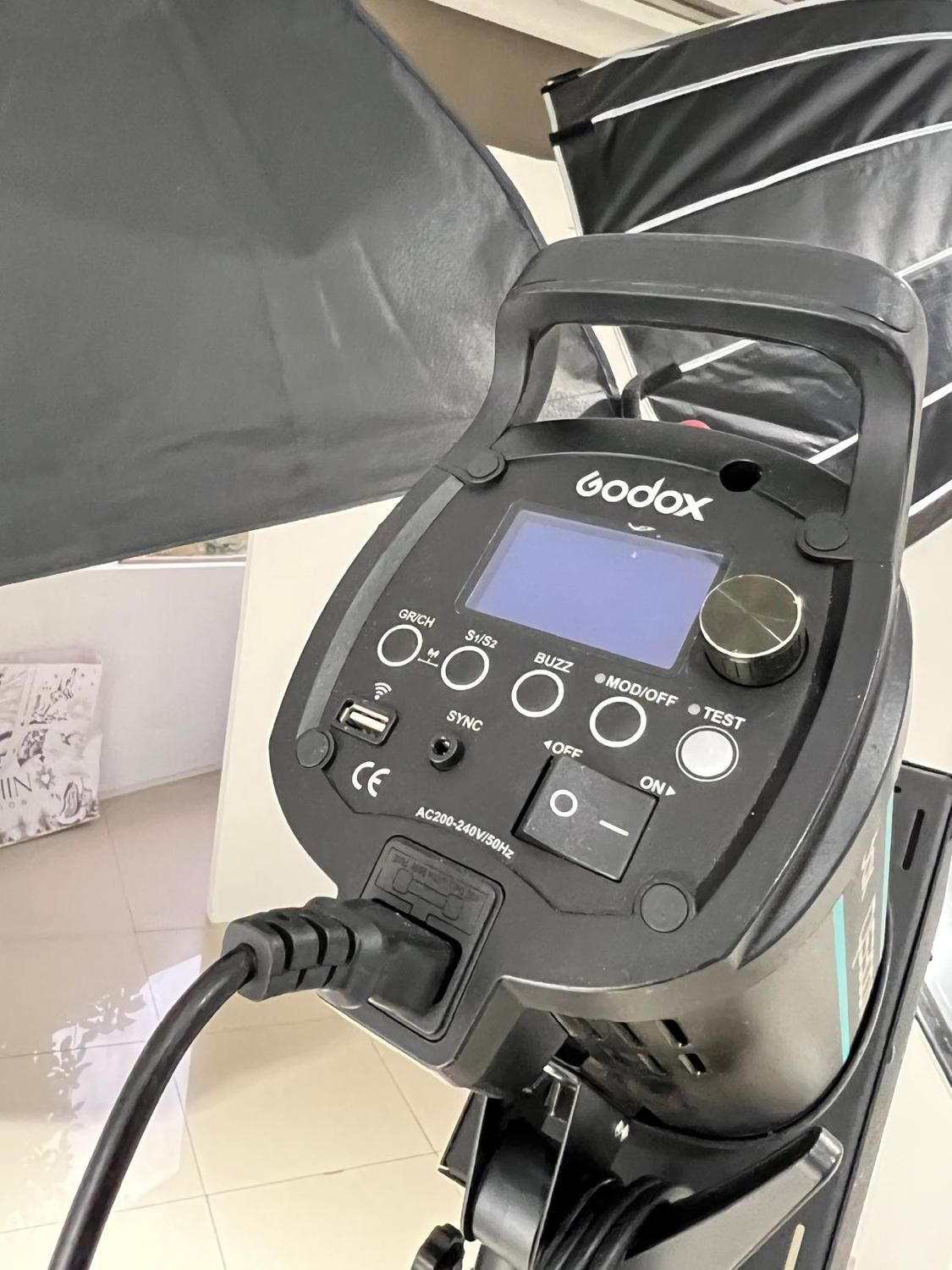 کیت فلاش godox qs-300|دوربین عکاسی و فیلم‌برداری|تهران, دزاشیب|دیوار