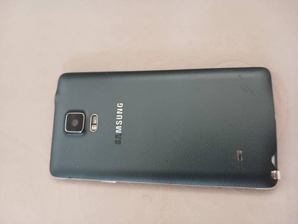 سامسونگ Galaxy Note 4 با حافظهٔ ۳۲ گیگابایت|موبایل|تهران, ده‌ونک|دیوار