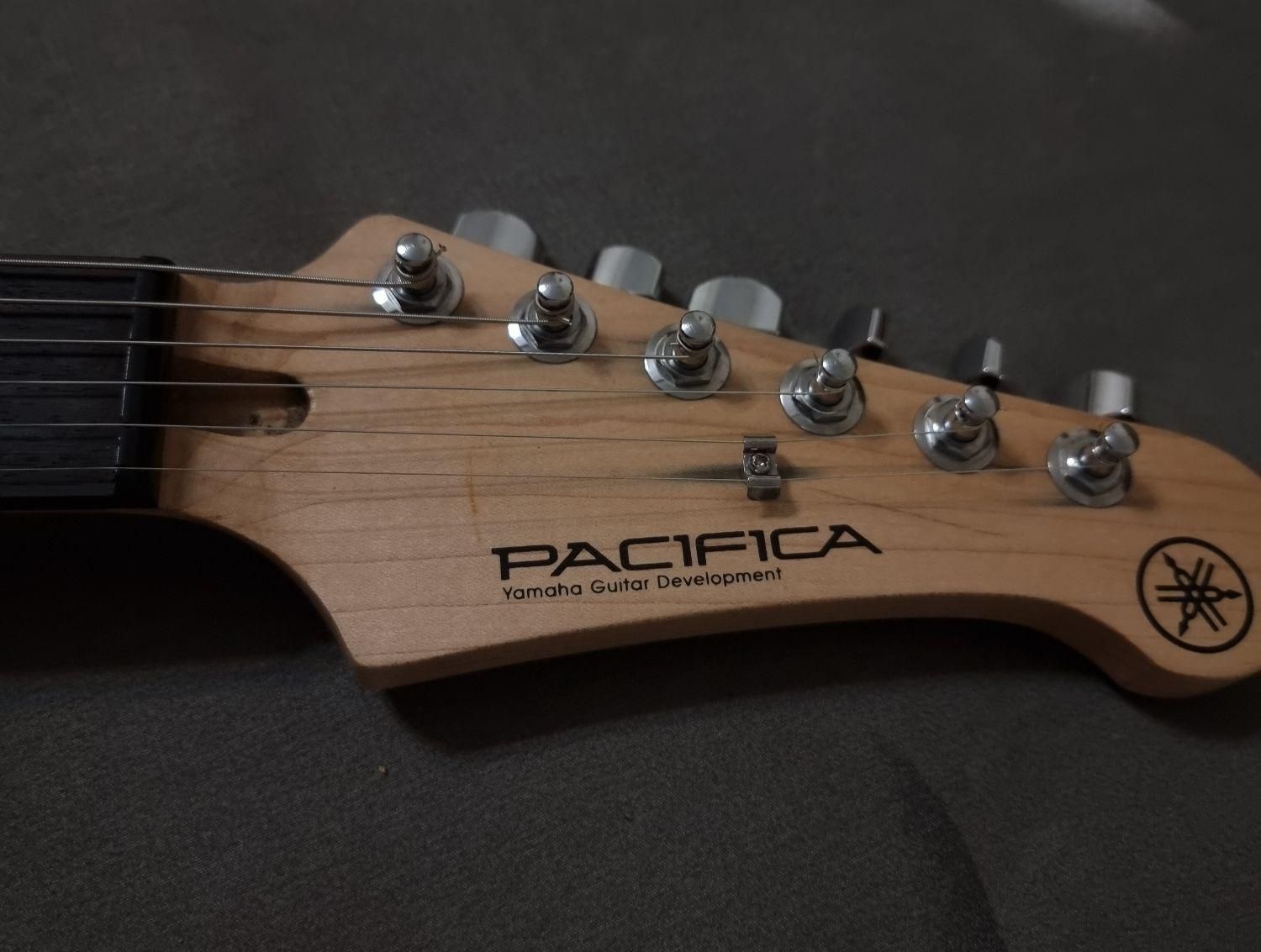 گیتار الکتریک yamaha pacifica 112j|گیتار، بیس، امپلیفایر|تهران, سیدخندان|دیوار