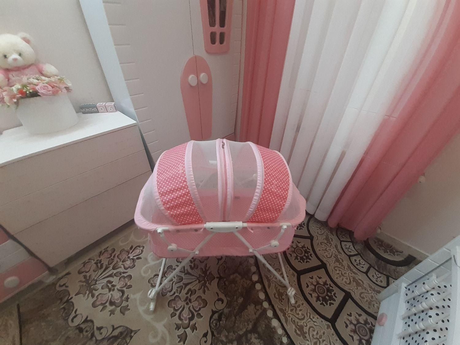 گهواره در حد نو|اسباب و اثاث بچه|ساوه, |دیوار