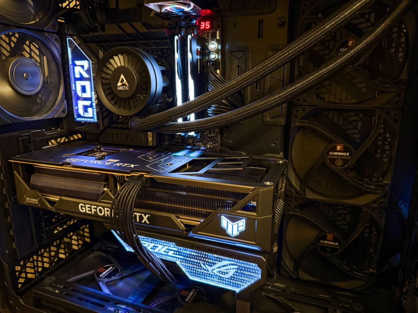 کارت گرافیک RTX 4090 OC TUF GAMING|قطعات و لوازم جانبی رایانه|تهران, سعادت‌آباد|دیوار
