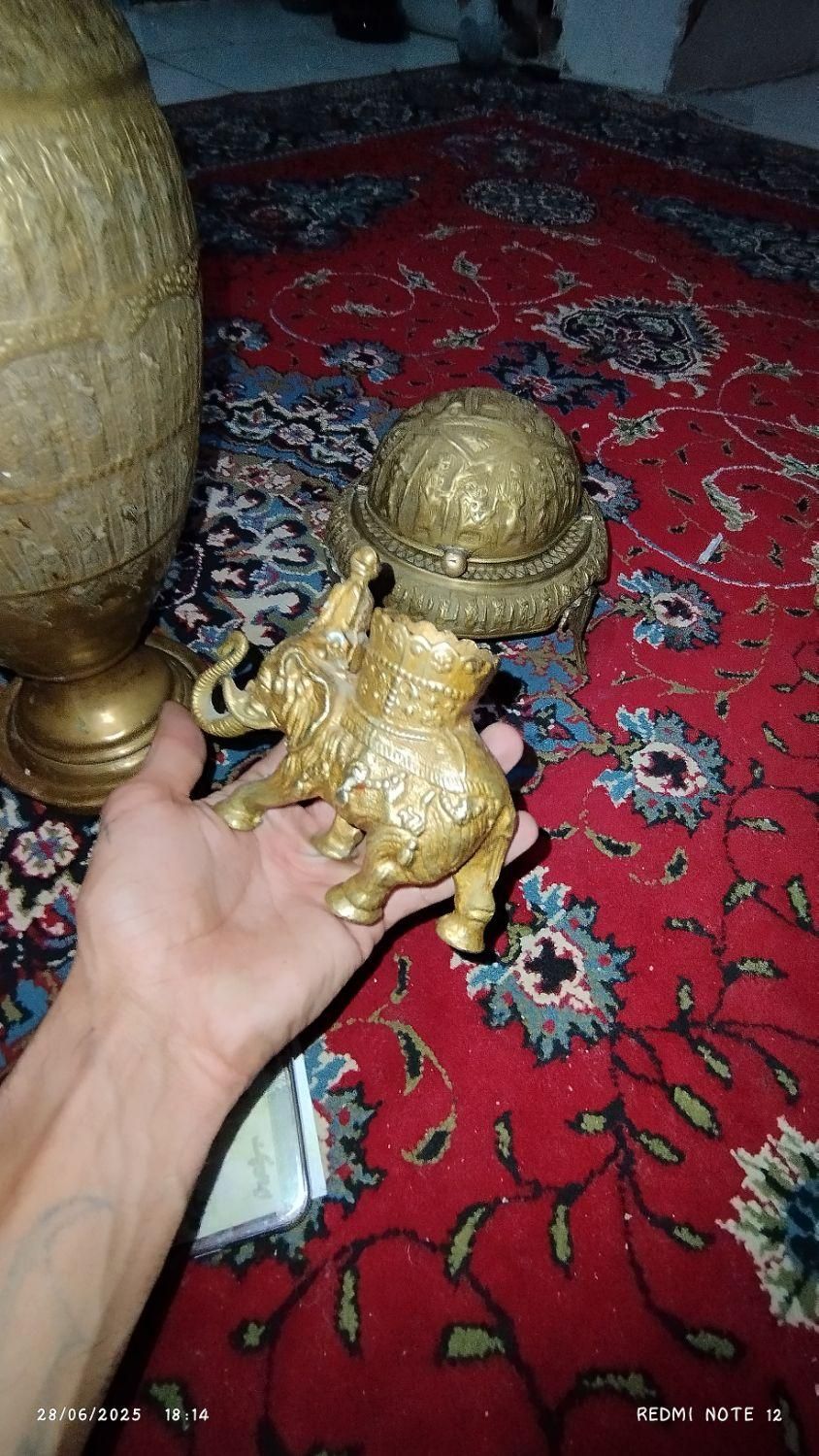 سه تیکه فیل گلدون اجیل خوری|کلکسیون اشیاء عتیقه|مشهد, توس|دیوار